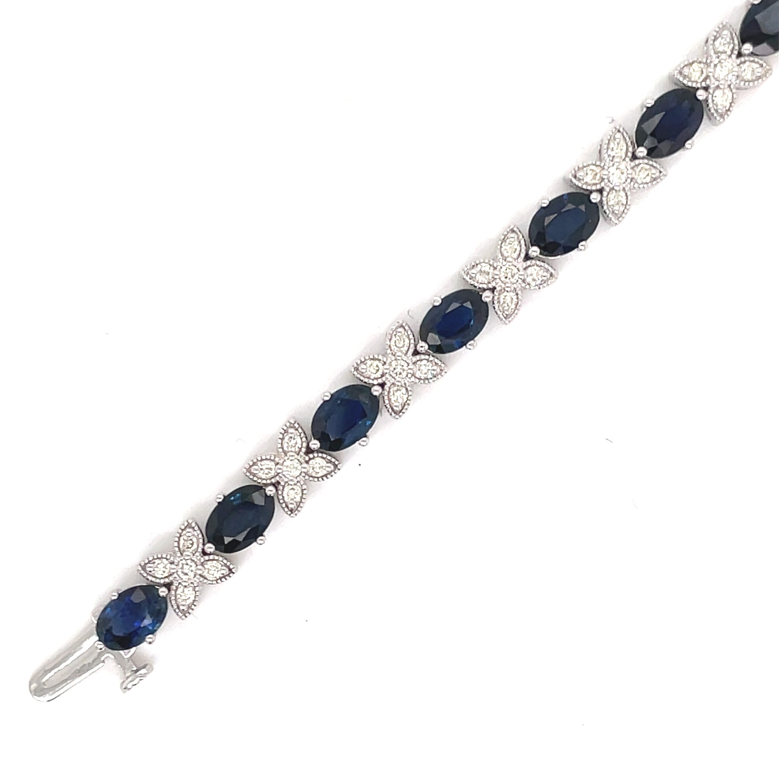 BR08806-W-scaled-1