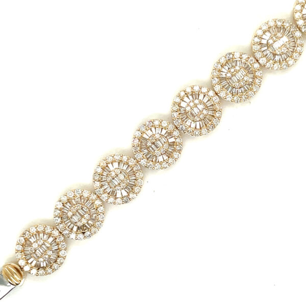 BR09551-scaled-1