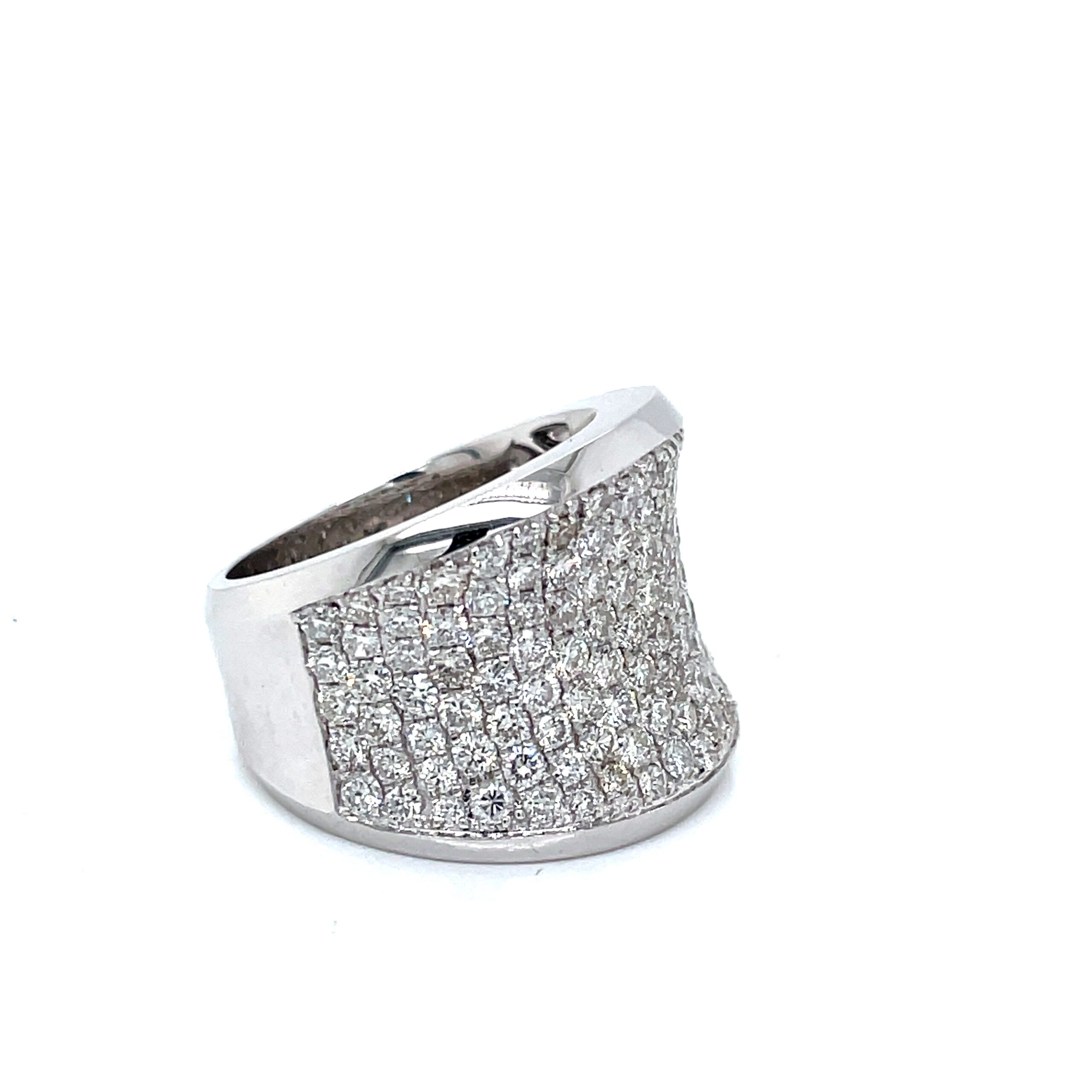 RN29443202-scaled-1