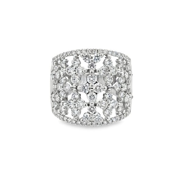 RN35520-scaled-1