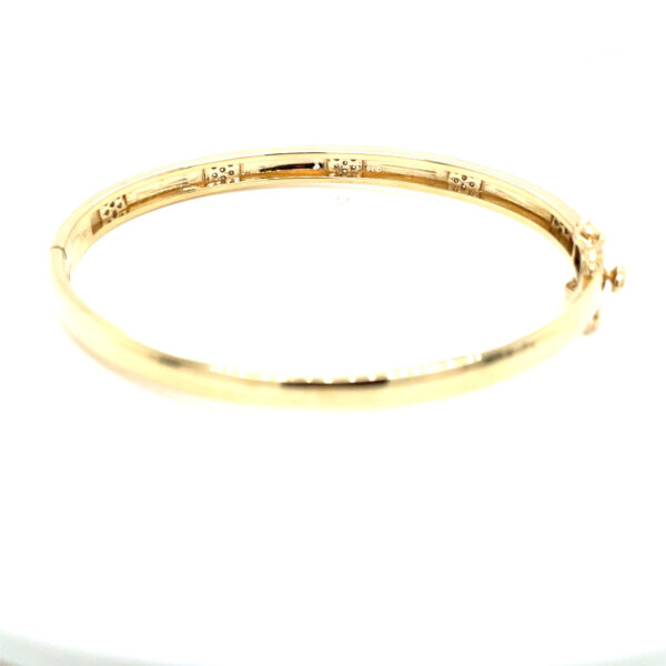 BA02395-Y