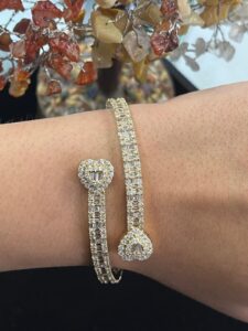 Heart Diamond Bypass Bangle