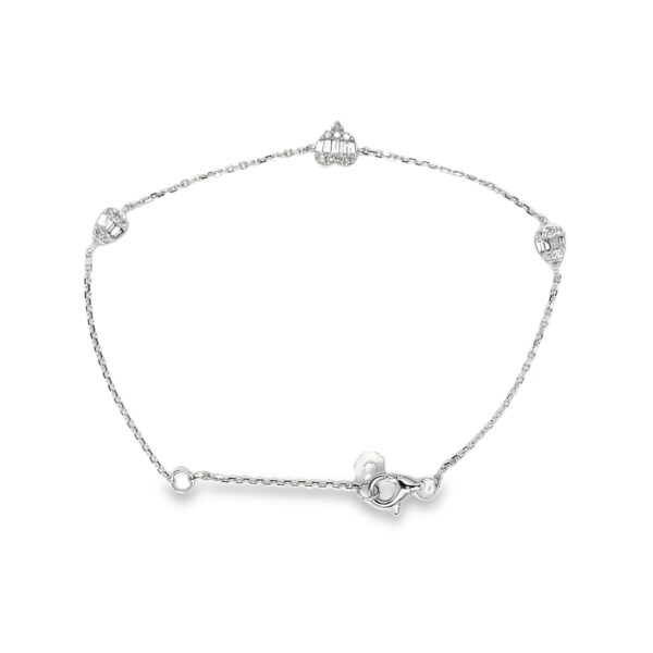 BR09830-W