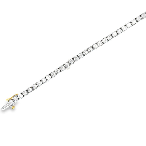 BR09839