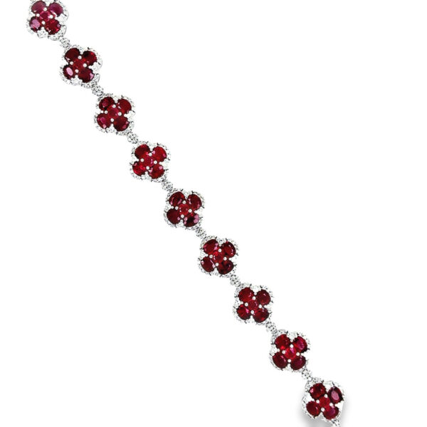 BR09884