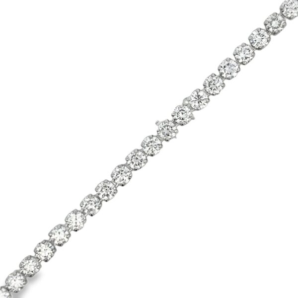 BR10867-W