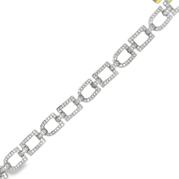 BR10887