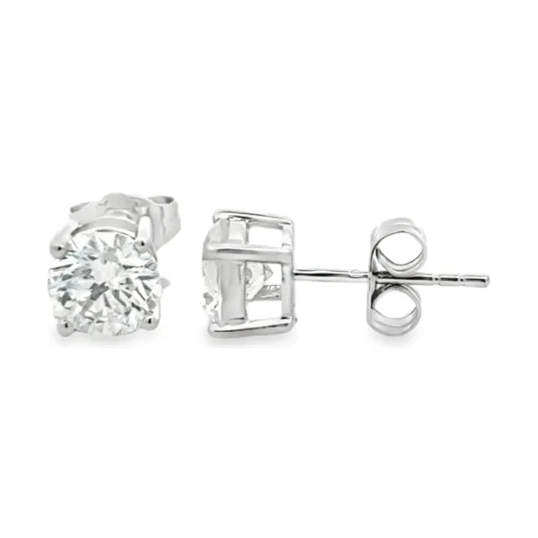 Round Diamond Stud Earrings