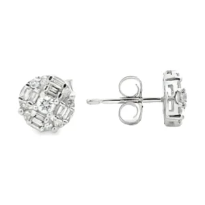 Round Diamond Stud Earrings