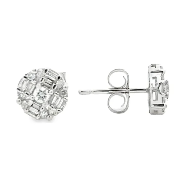 Round Diamond Stud Earrings