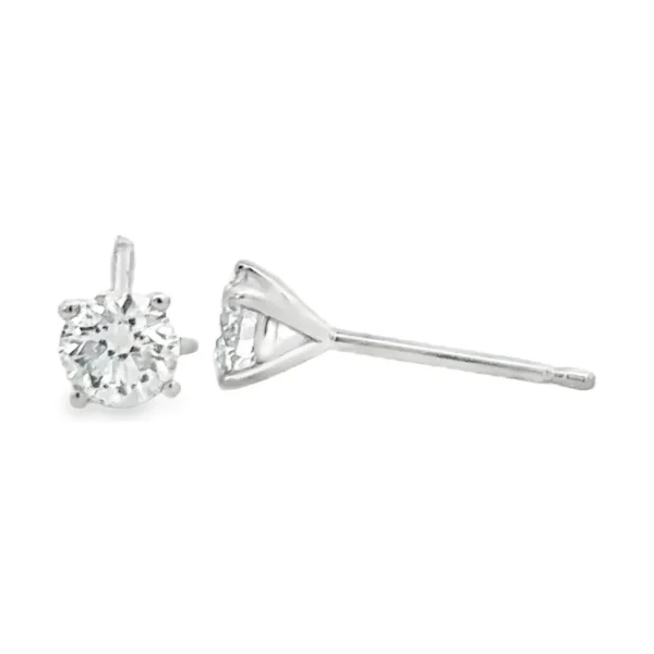Round Diamond Stud Earrings
