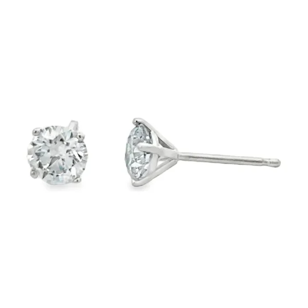 Round Diamond Stud Earrings