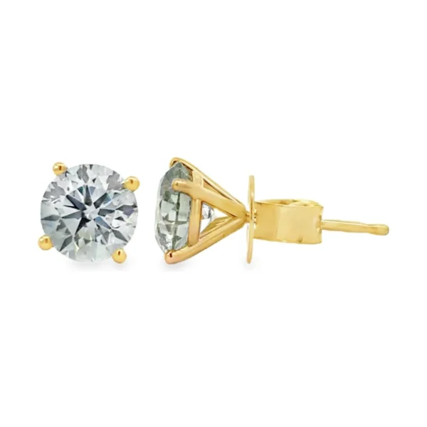 Round Diamond Stud Earrings