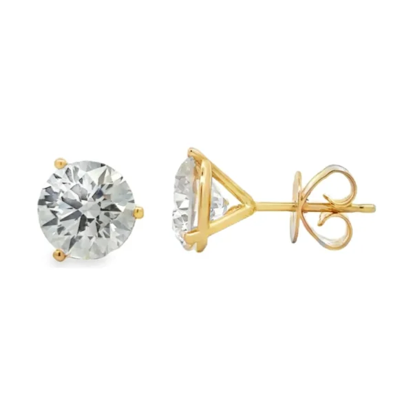Round Diamond Stud Earrings