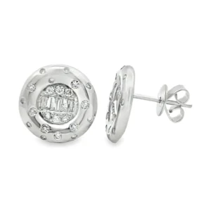 Round Diamond Stud Earrings