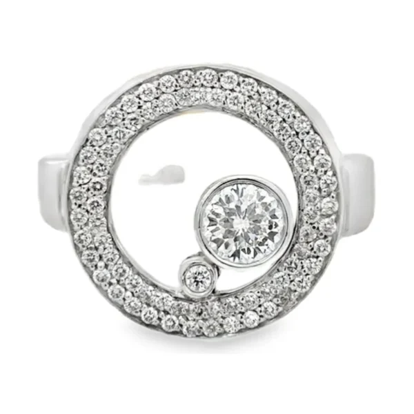 Circle Diamond Halo Ring