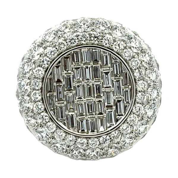 Round Cluster Diamond Ring