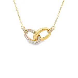 Interlocking Link Pendant Necklace