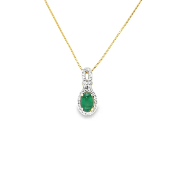Oval Emerald Pendant Necklace