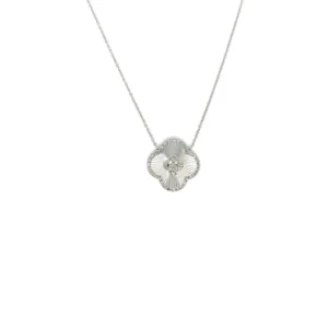 Clover Diamond Pendant Necklace