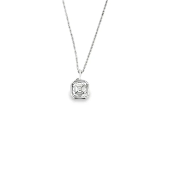 Bezel Diamond Pendant Necklace