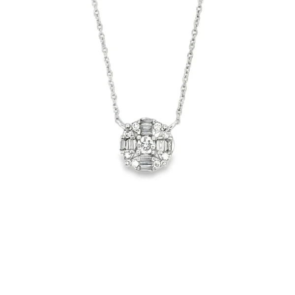 Round Diamond Pendant Necklace