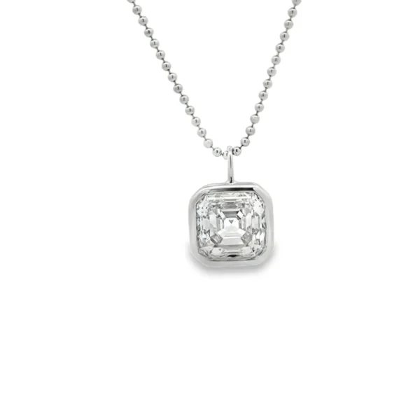 Bezel Diamond Pendant Necklace
