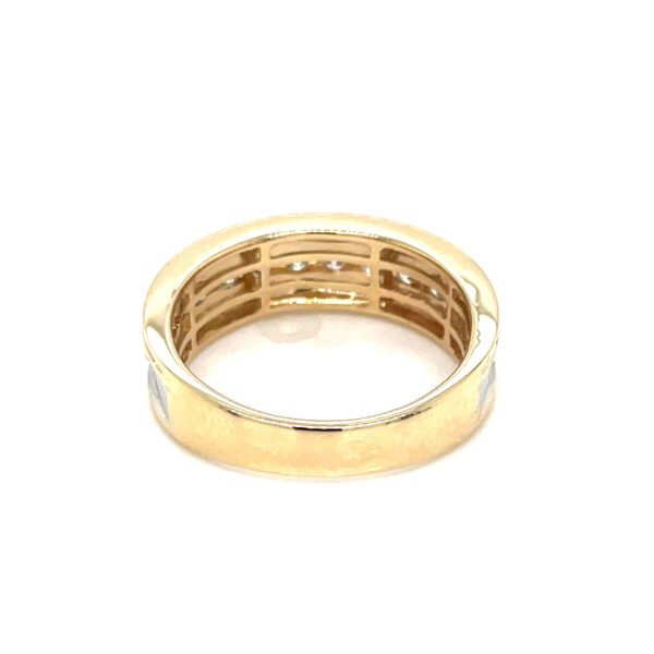 RN31807-Y