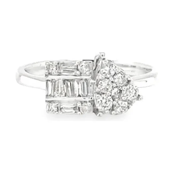 Baguette Round Diamond Ring