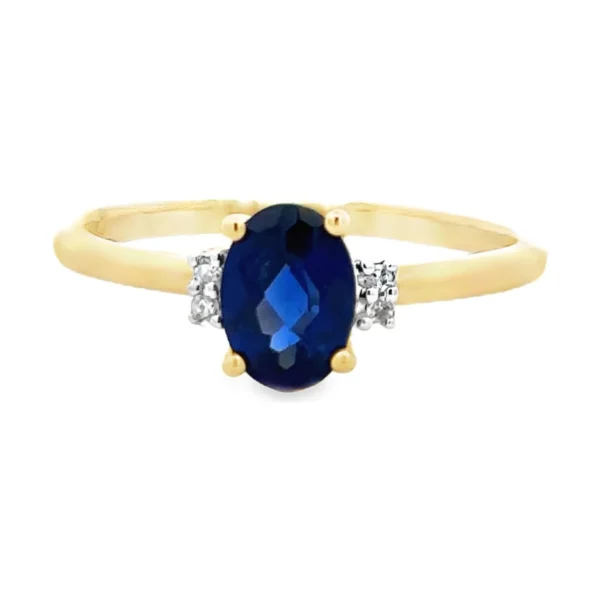 Oval Sapphire Diamond Ring