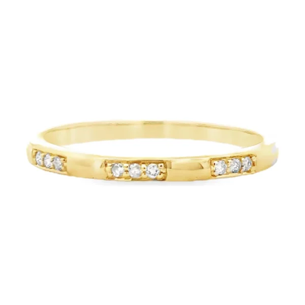 Diamond Station Fashion Band