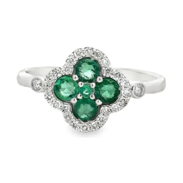 Emerald Clover Diamond Ring