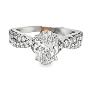 Oval Diamond Twist Ring