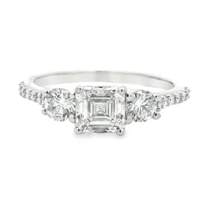 Asscher Cut Diamond Ring