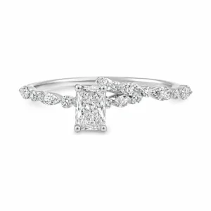 Radiant Cut Diamond Ring