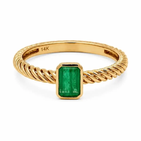 Emerald Solitaire Rope Ring