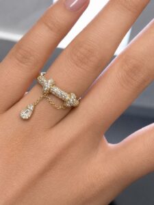 Dangle Charm Diamond Ring