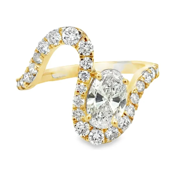 Oval Wave Diamond Ring